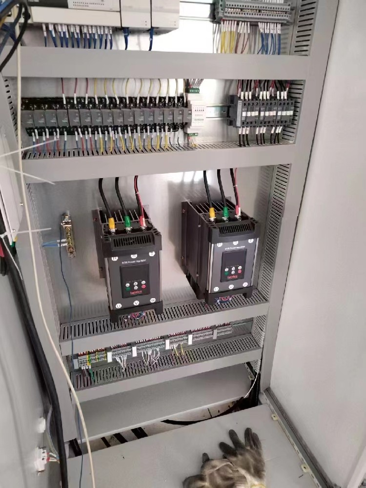 电力调解器操作界面显示的故障代码在说明书中找不到对应的诠释，，该怎样获取准确的故障信息息争决要领？？？