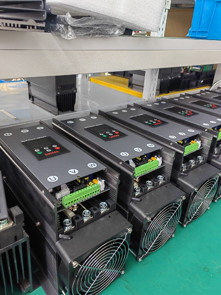 给电力调解器配备的包管丝频仍熔断，，怎样判断是装备过载照旧包管丝规格差池？？？